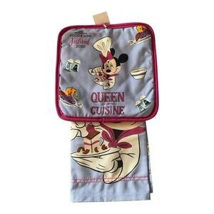 NWT-DISNEY-MINNIE MOUSE-QUEEN OF CUISINE POT HOLDER AND DISH TOWEL